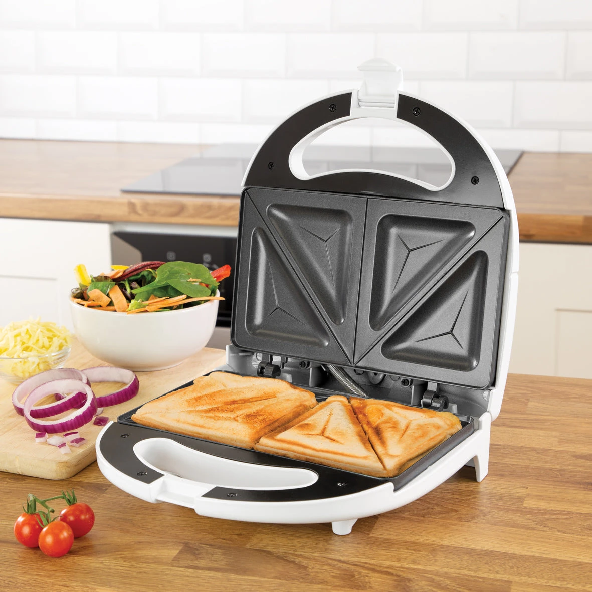 Quest Sandwich Toastie Maker 2 Slice 800W - White 16 Quest Sandwich Toastie Maker 2 Slice 800W - White - Image 16