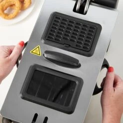 Lewis's Deep Fat Fryer 3L - Stainless Steel -Tower Store 4287810 IMAGE8