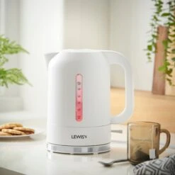 Lewis's Manhattan Jug Kettle 1.7L 3KW - White -Tower Store 4321033 IMAGE3
