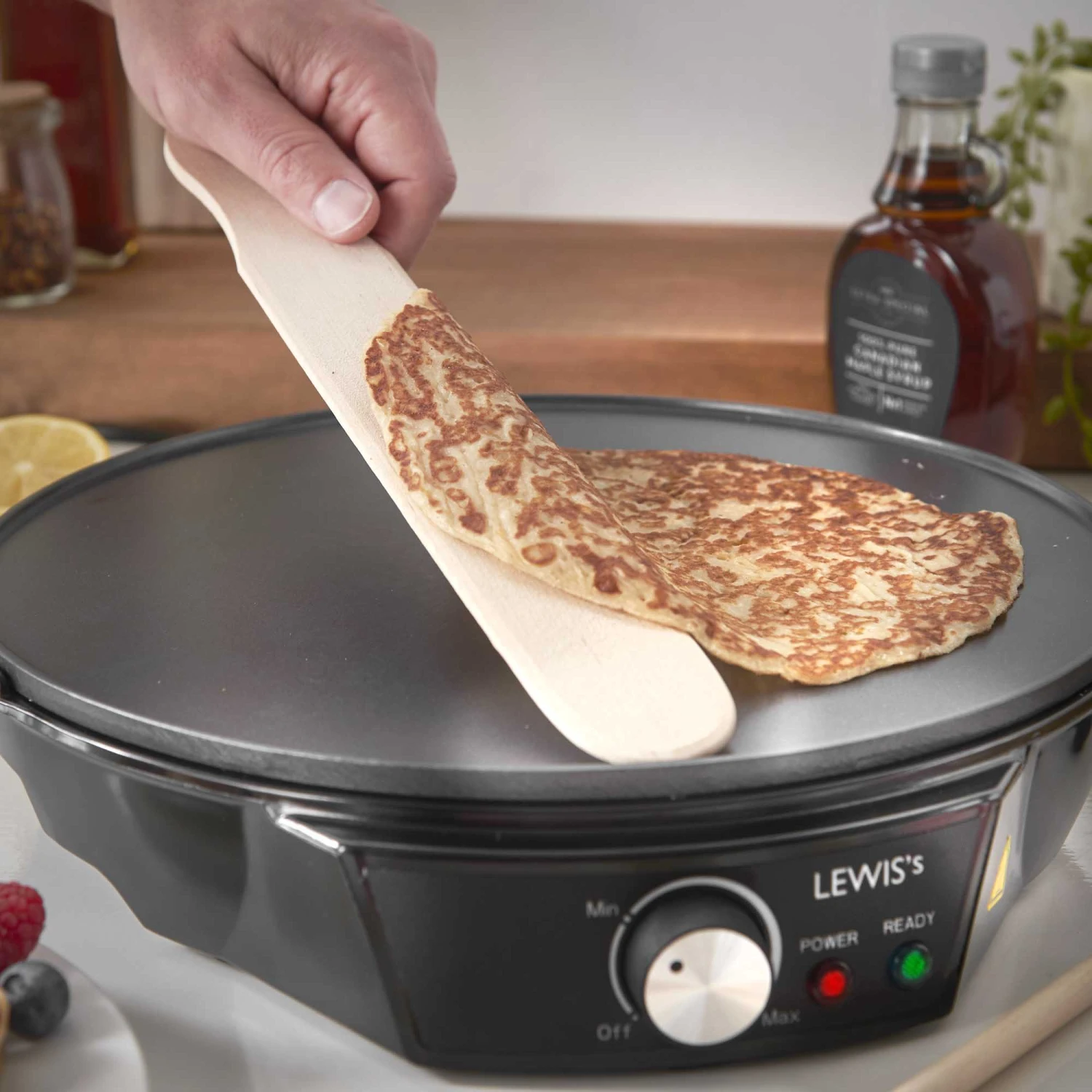 LEWIS'S 1200W Electric Pancake & Crepe Maker 9 LEWIS'S 1200W Electric Pancake & Crepe Maker - Image 9