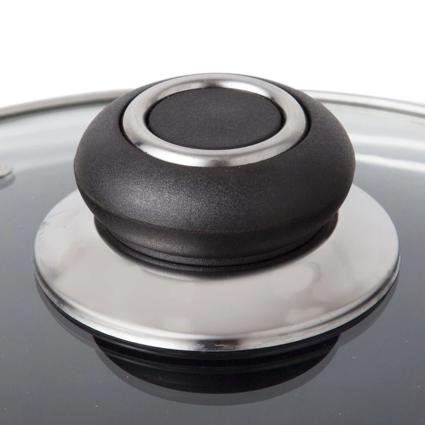 Morphy Richards Ceramic Non-Stick Saucepans 4 Morphy Richards Ceramic Non-Stick Saucepans - Image 4