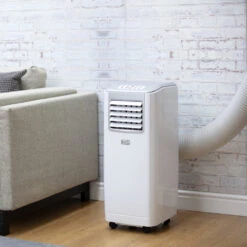 Black & Decker Black+Decker 9000 BTU Air Conditioner - White -Tower Store BXAC40006GB LIFESTYLE 5