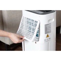 Black & Decker Black+Decker Dehumidifier 20L - White -Tower Store BXEH60004GB 09