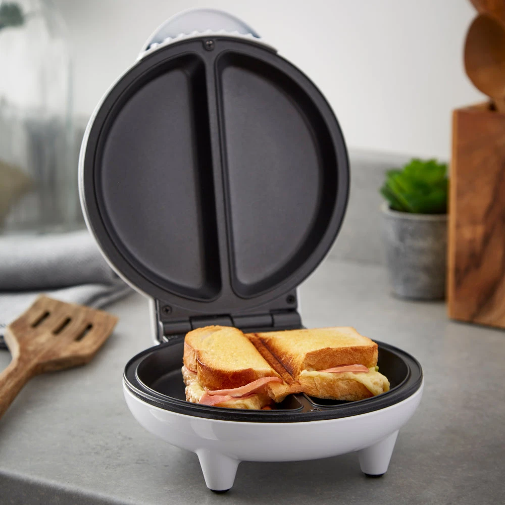 Tower Presto Omelette Maker 750w - White 13 Tower Presto Omelette Maker 750w - White - Image 13