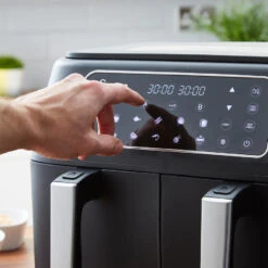 Swan Duo Air Fryer 13 In 1 11 Swan Duo Air Fryer 13 In 1 -Tower Store SD10410N LS04 900x 7189bb28 ef81 4b3d 84b6 3fb613c6e575