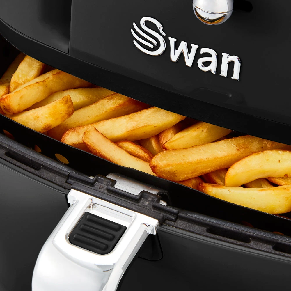 Swan Retro Air Fryer Manual 6L - Black 5 Swan Retro Air Fryer Manual 6L - Black - Image 5