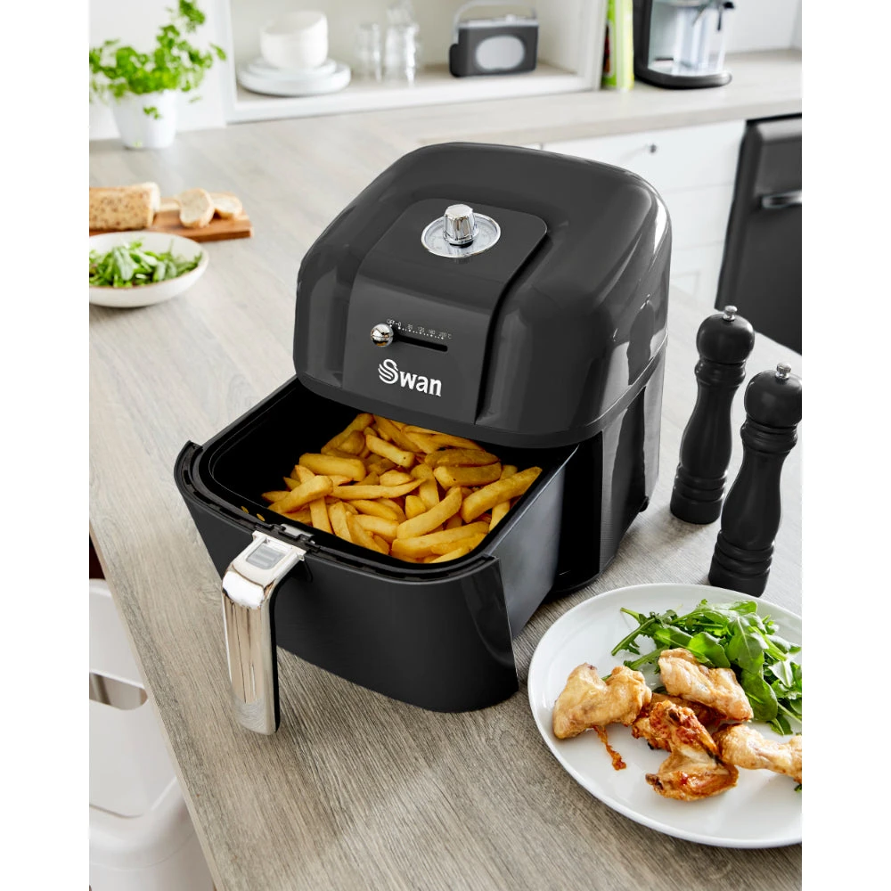 Swan Retro Air Fryer Manual 6L - Black 3 Swan Retro Air Fryer Manual 6L - Black - Image 3
