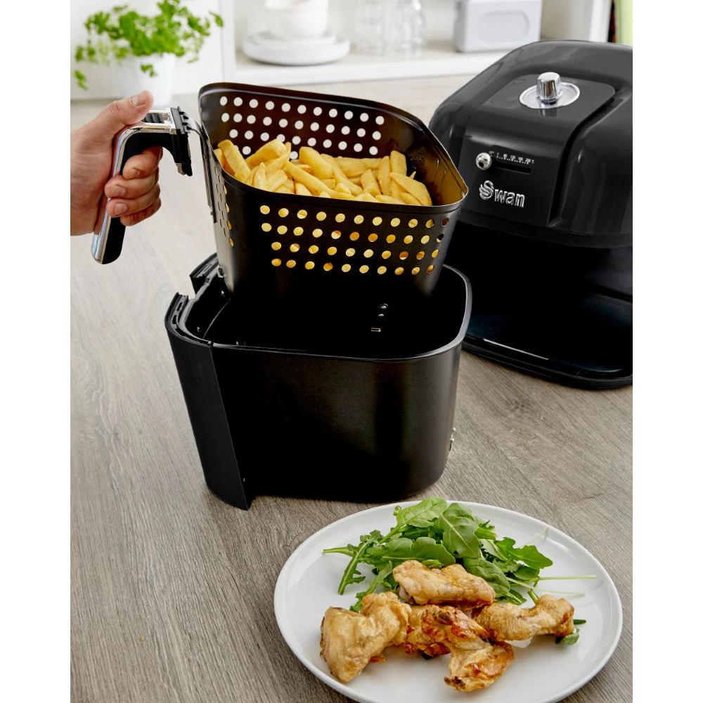 Swan Retro Air Fryer Manual 6L - Black 2 Swan Retro Air Fryer Manual 6L - Black - Image 2