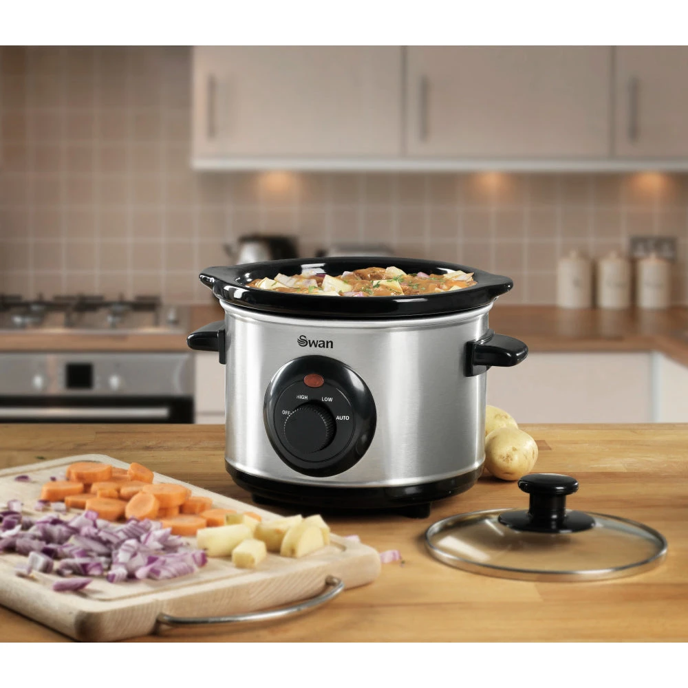 Swan Slow Cooker 1.5L - Stainless Steel 2 Swan Slow Cooker 1.5L - Stainless Steel - Image 2