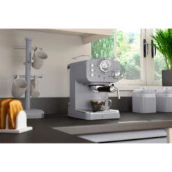 Swan Pump Espresso Coffee Machine - Grey -Tower Store SK22110GRN LIFESTYLE 2