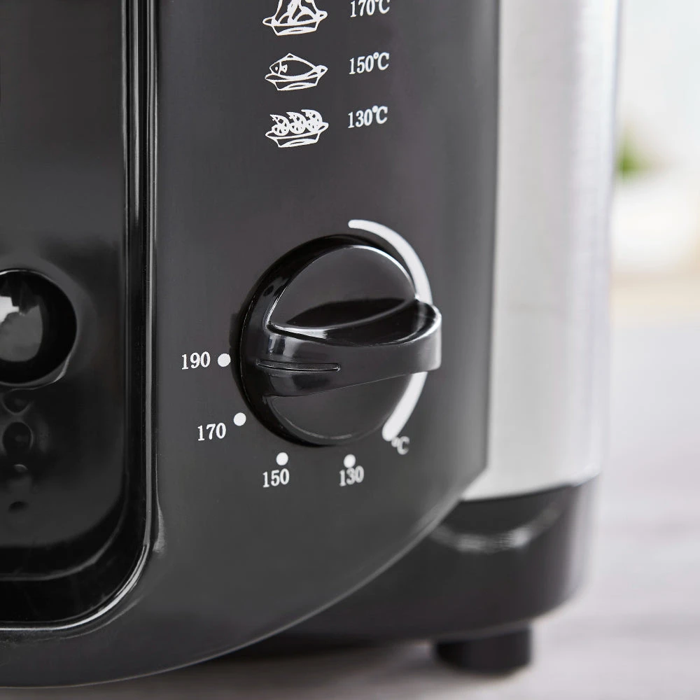 Tower Deep Fryer 2L - Black 8 Tower Deep Fryer 2L - Black - Image 8